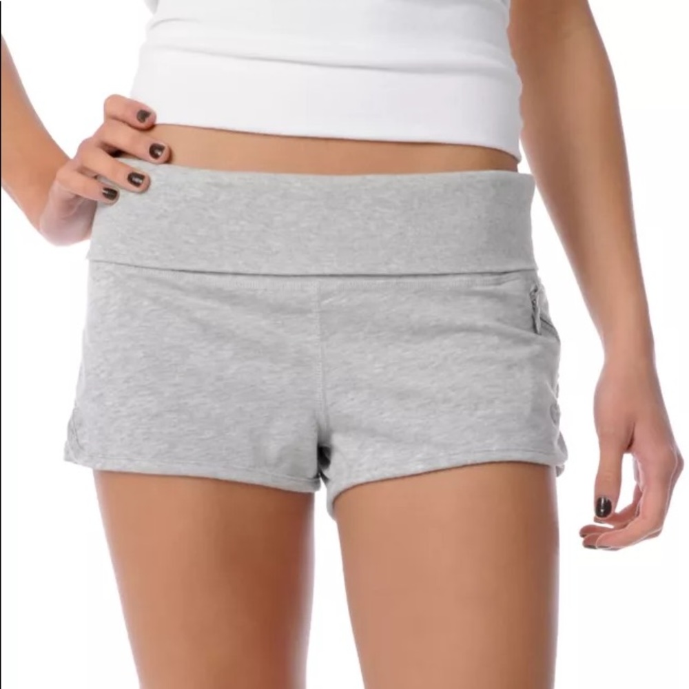 Nike running shorts - Picture 1 of 8
